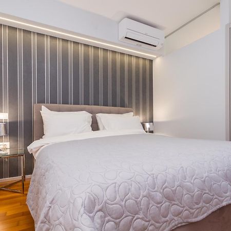 Apartments Lux By Locap Group ปอร์โตรอซ ภายนอก รูปภาพ