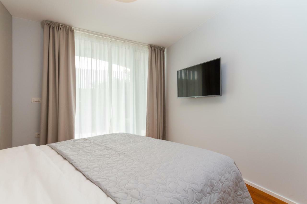 Apartments Lux By Locap Group ปอร์โตรอซ ภายนอก รูปภาพ