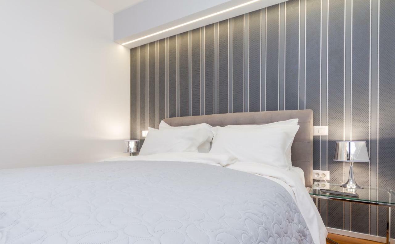 Apartments Lux By Locap Group ปอร์โตรอซ ภายนอก รูปภาพ